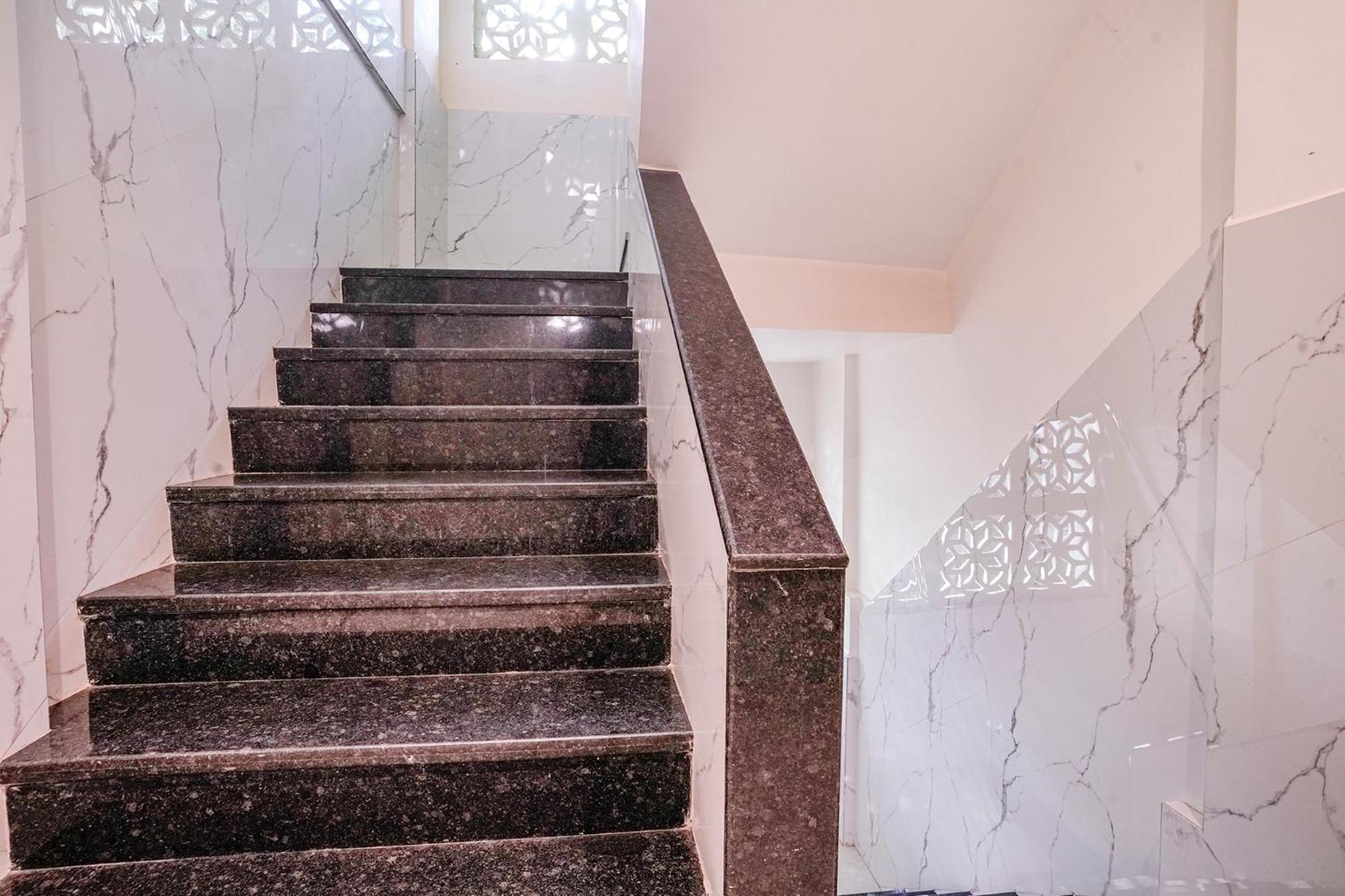 Fabexpress Utsav Residency - Nr Panvel Hotel Jamb Exterior foto