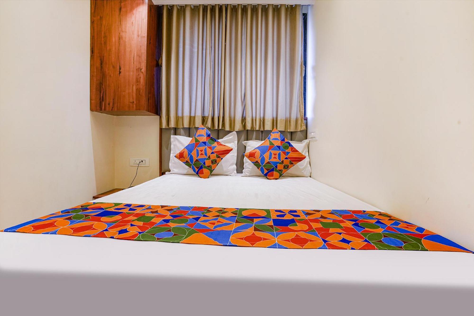 Fabexpress Utsav Residency - Nr Panvel Hotel Jamb Exterior foto